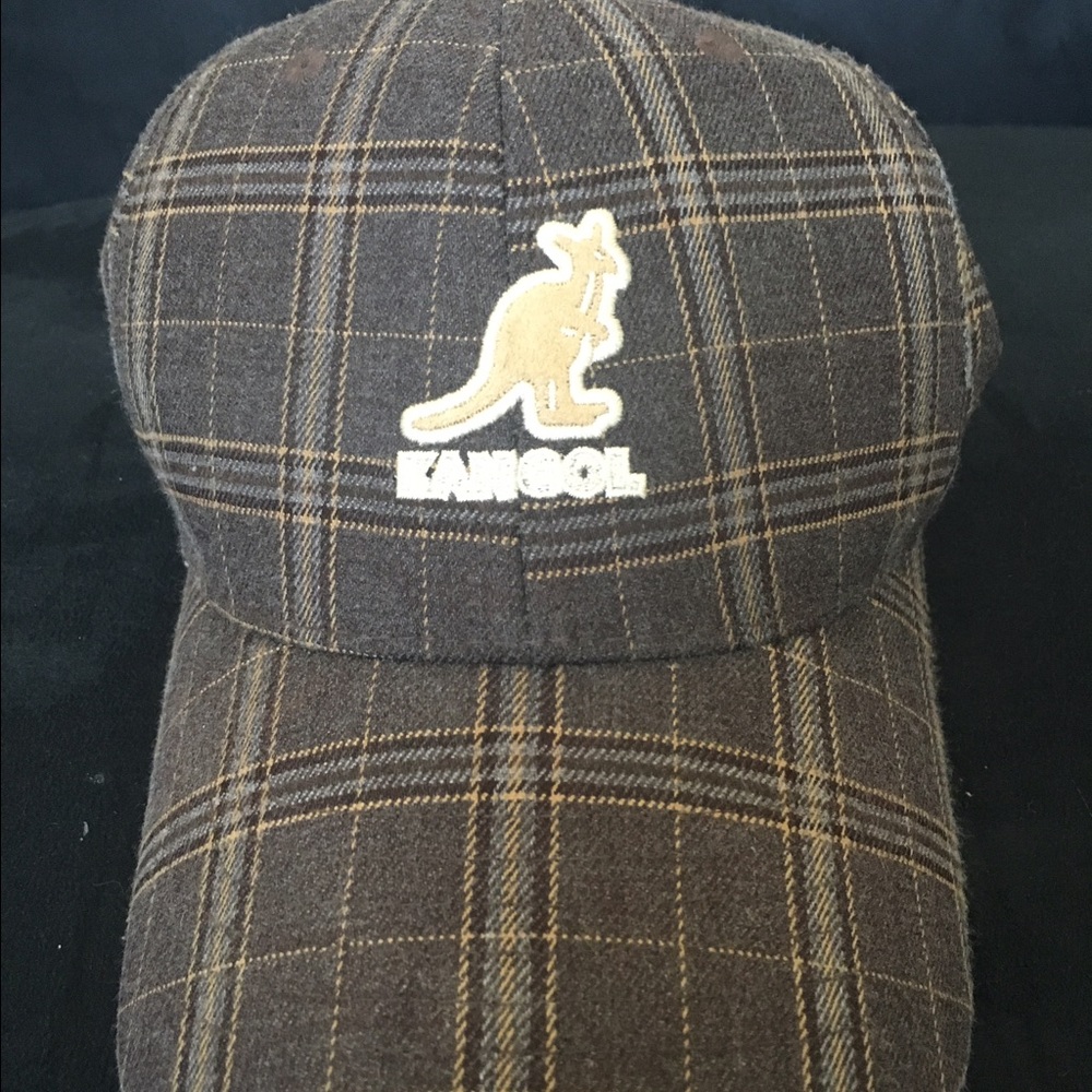 Fitted Kangol Baseball Hat
