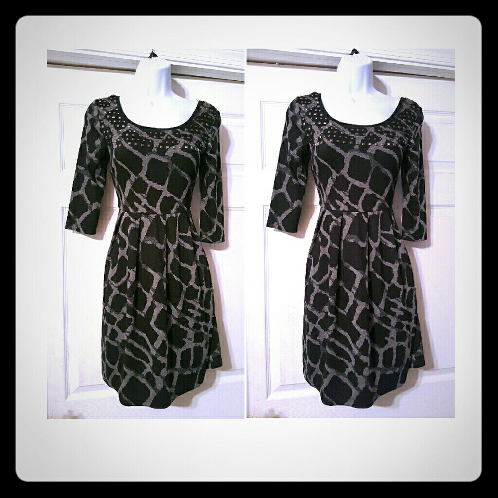 Black&gray tribal print ponte knit skater dress
