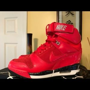 Nike Sky-hi Revolution Sneaker Wedges