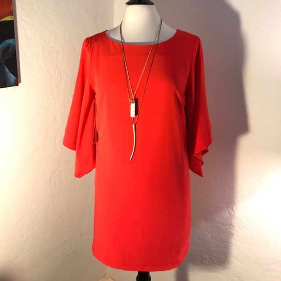 Chic mini dress! - Picture 1 of 4