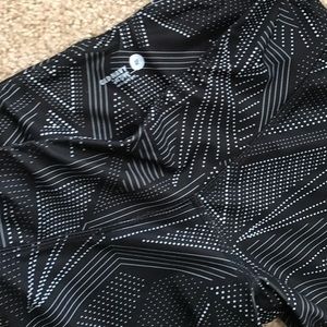 Old Navy Pants - Old Navy Active Ankle Length Legging Old Navy Pants - Old Navy Active Ankle Length Legging