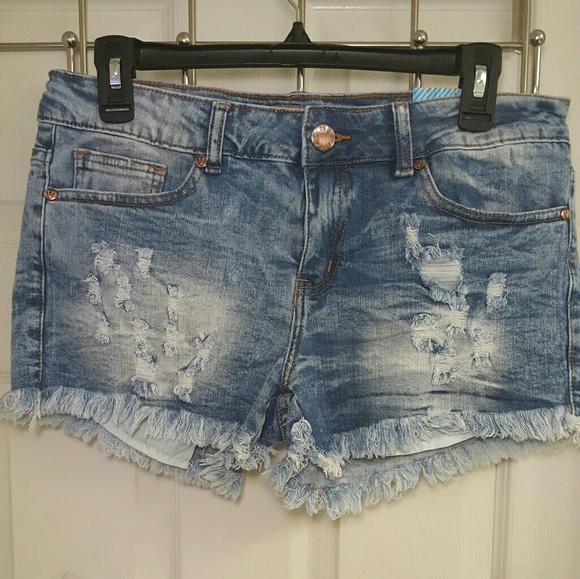 New Jean Shorts (7/8) & (9/10) - Picture 2 of 5