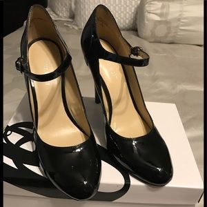 Nine West Mary Jane Pump.