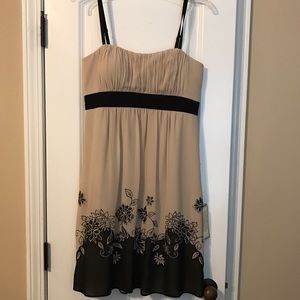 Cute embroidered flower dress