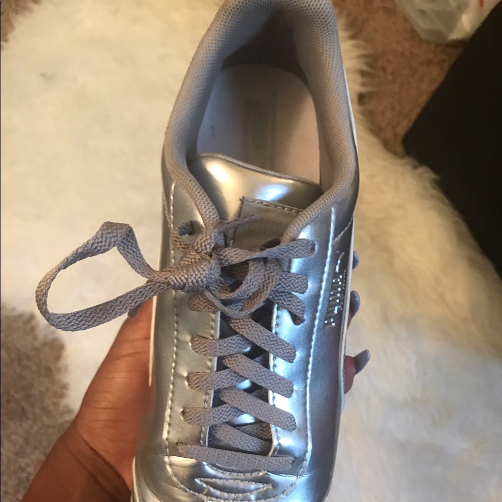 Silver Metallic Puma Roma - Picture 4 of 4