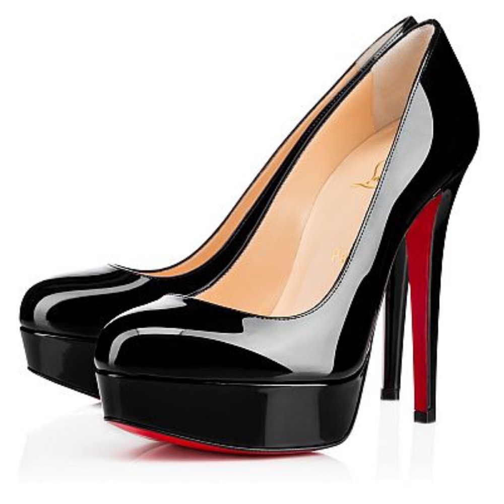 Louboutin Bianca Patent Leather Pump in Black