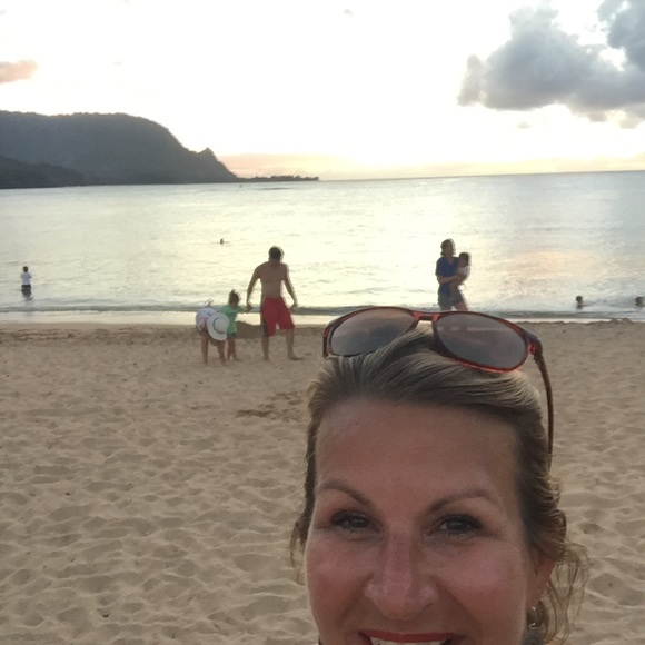 Meet your Posher, Yvette - Picture 4 of 10