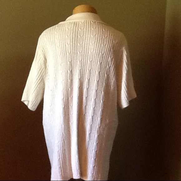 Short sleeve white cable sweater - Picture 2 of 3