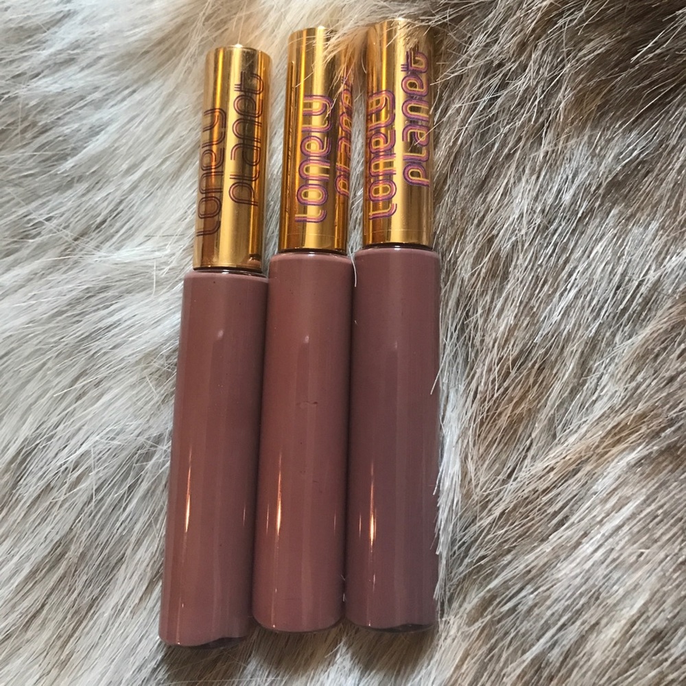 2 Vegan liquid lipsticks Lonely planet