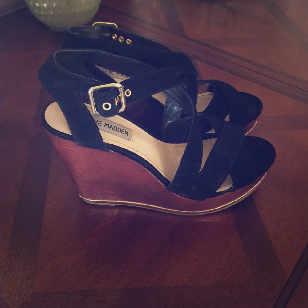 Steve Madden wedges