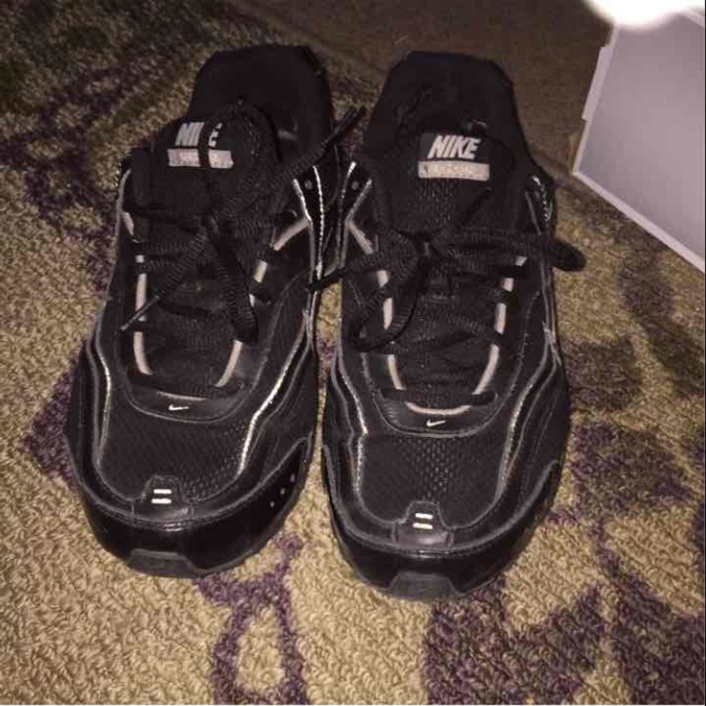 Nike shox