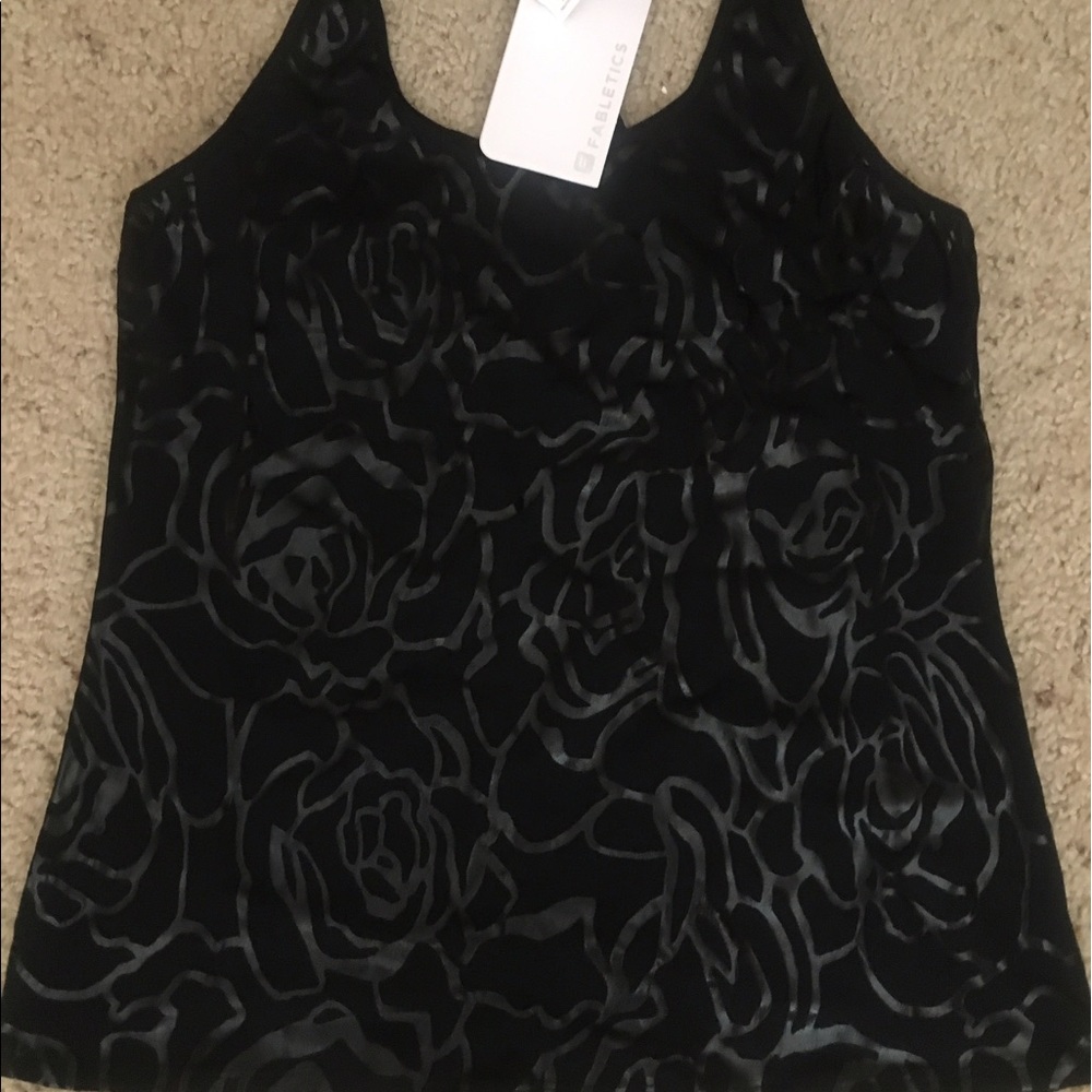 Fabletics workout shirt