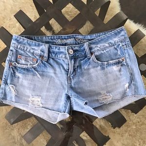 American Eagle cut offs ☀️