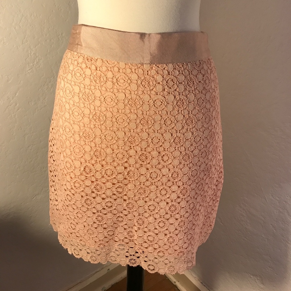 Lace skirt!