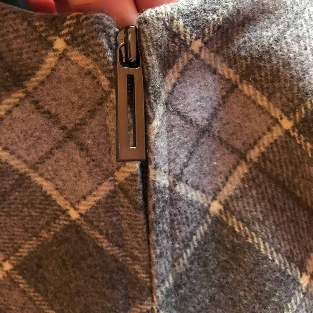 Jacket - Picture 3 of 4