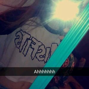 Meet your Posher, Alexis