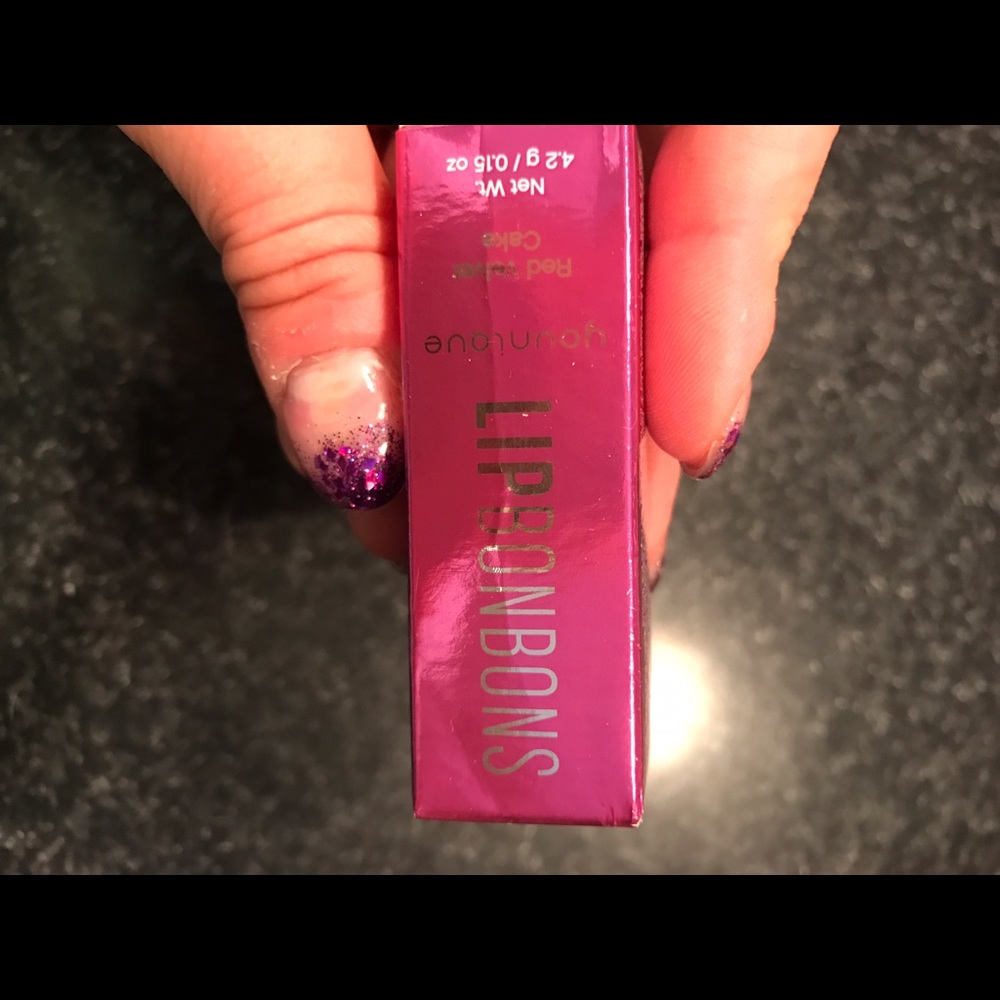 Brand new Younique bon bon lip color