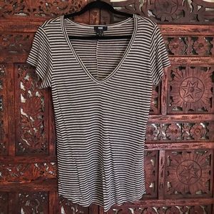 NWOT Paige top