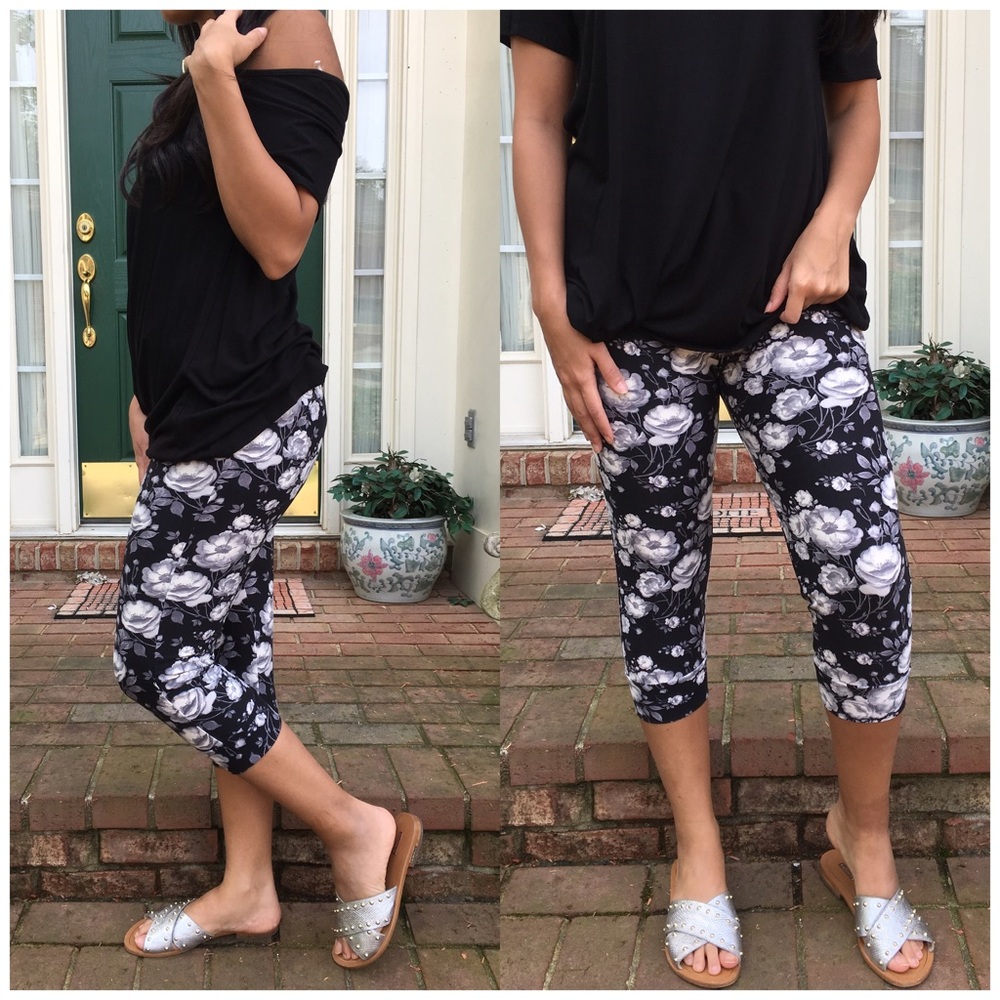 Black Floral Capri Leggings - Picture 1 of 4