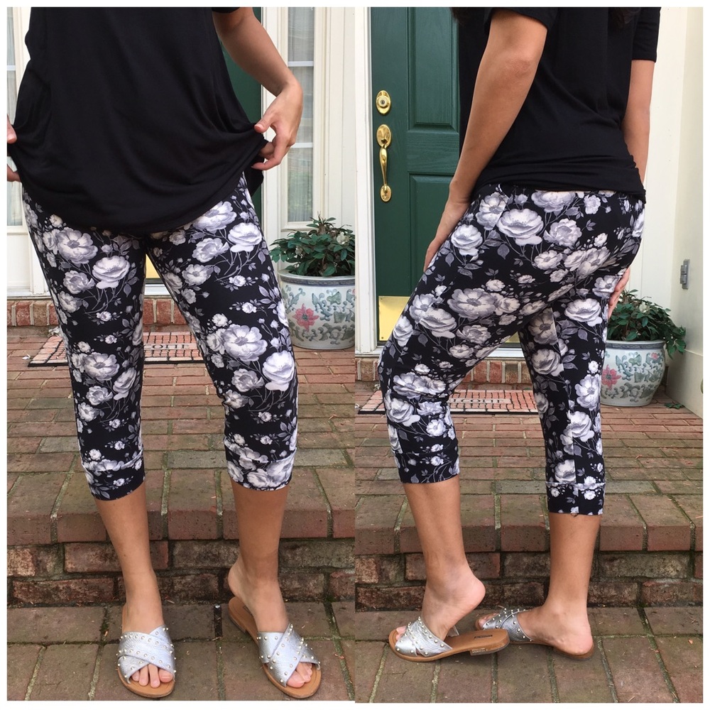Black Floral Capri Leggings - Picture 2 of 4