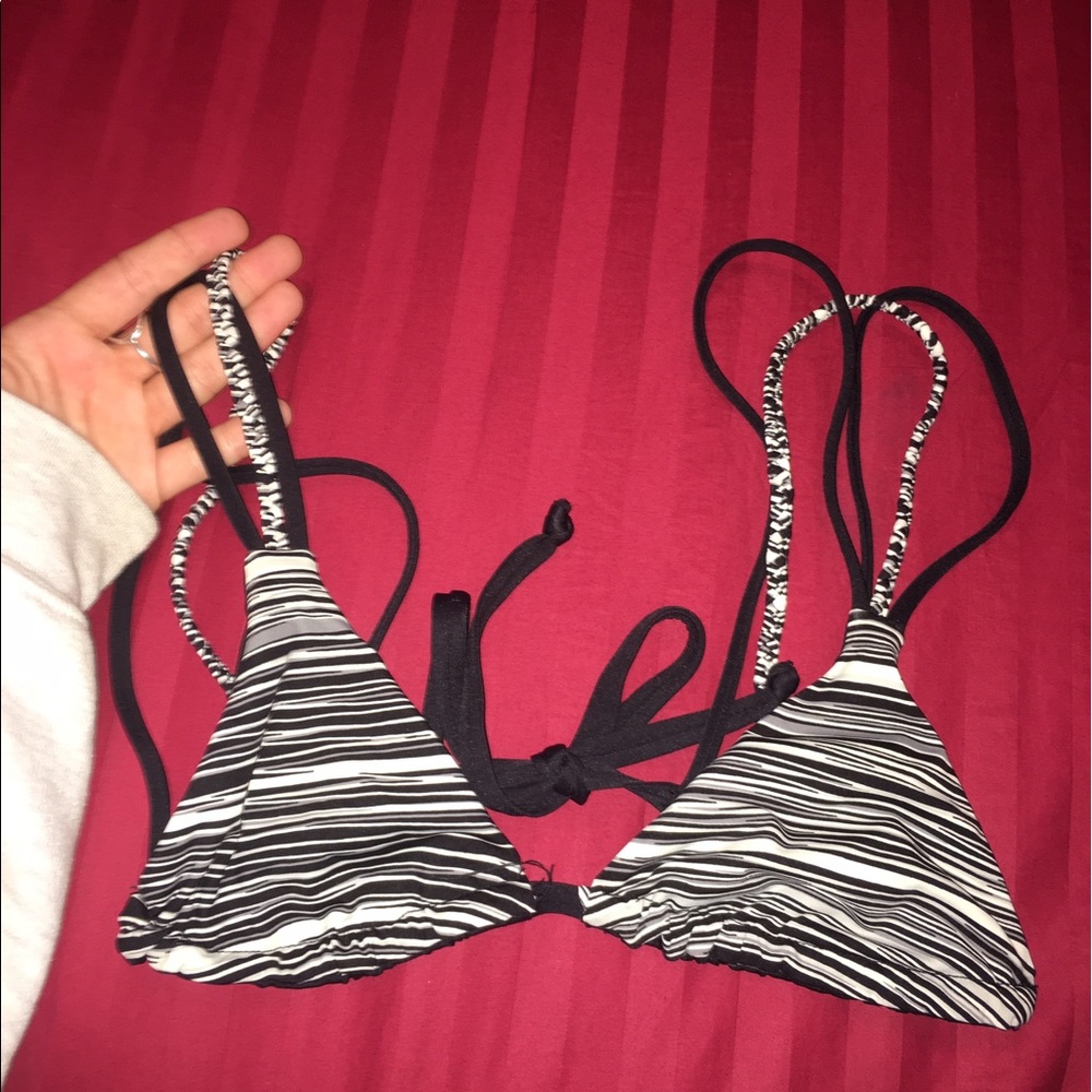 RARE Frankie's Kalani top