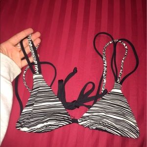 RARE Frankie's Kalani top