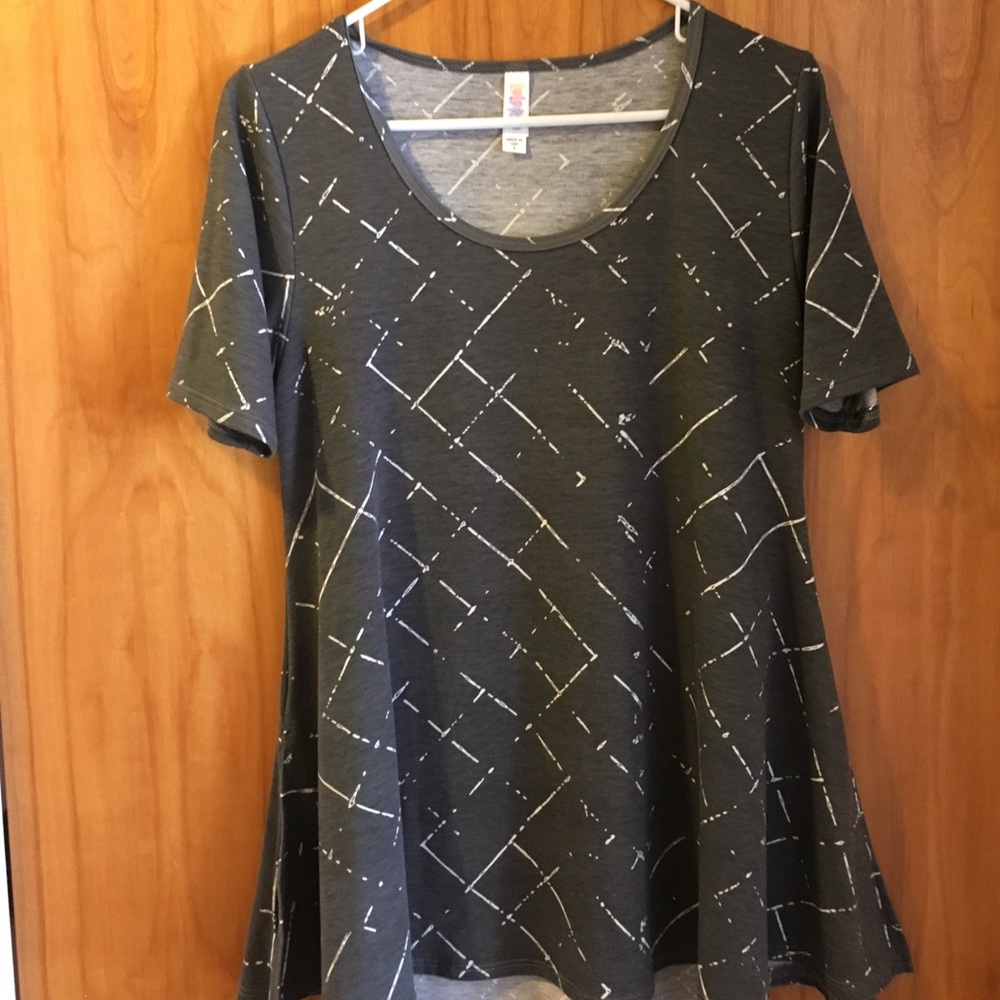 Lularoe Perfect T