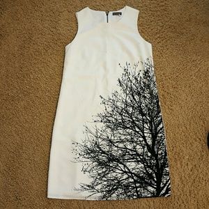 Vince Camuto Sheath dress