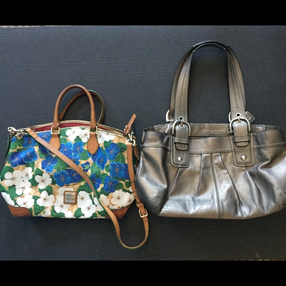 Dooney & Bourke / Coach 2 purse lot special!