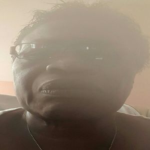 Meet your Posher, Pinkey