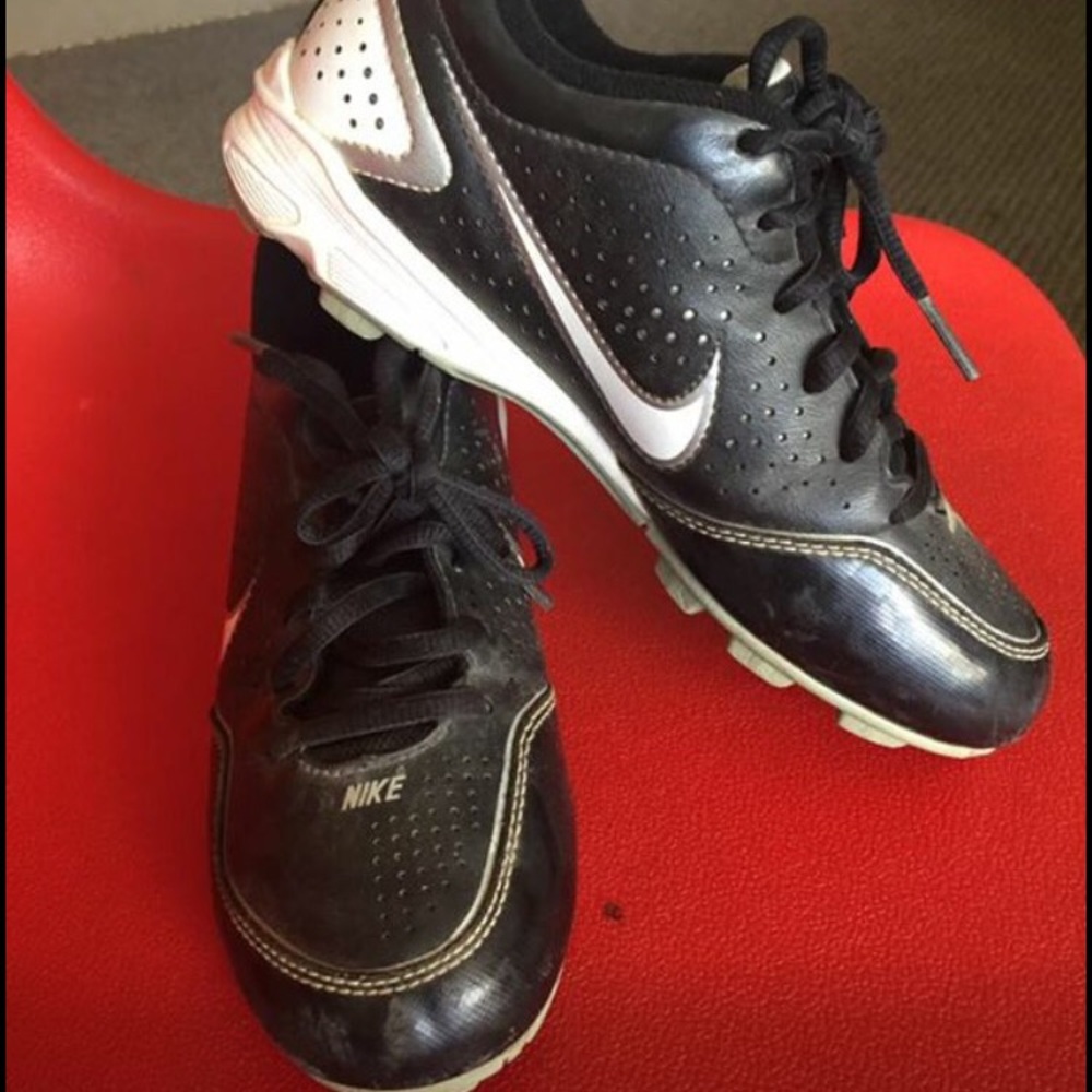 Nike baseball cleats