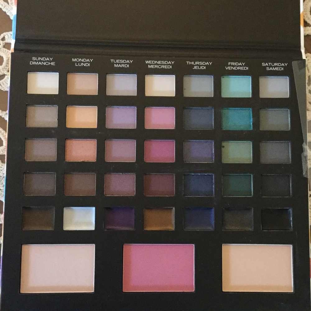 Quo Daily Beauty Palette 🎨