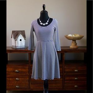 Adorable Striped Dress! Perfect for all seasons!