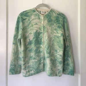 Vintage Pearl Button Cashmere Cardigan Sweater -M