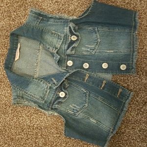 Jean Vest