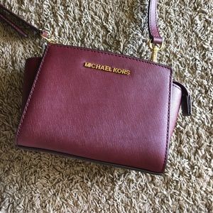 Michael Kors maroon crossbody purse! LIKE NEW