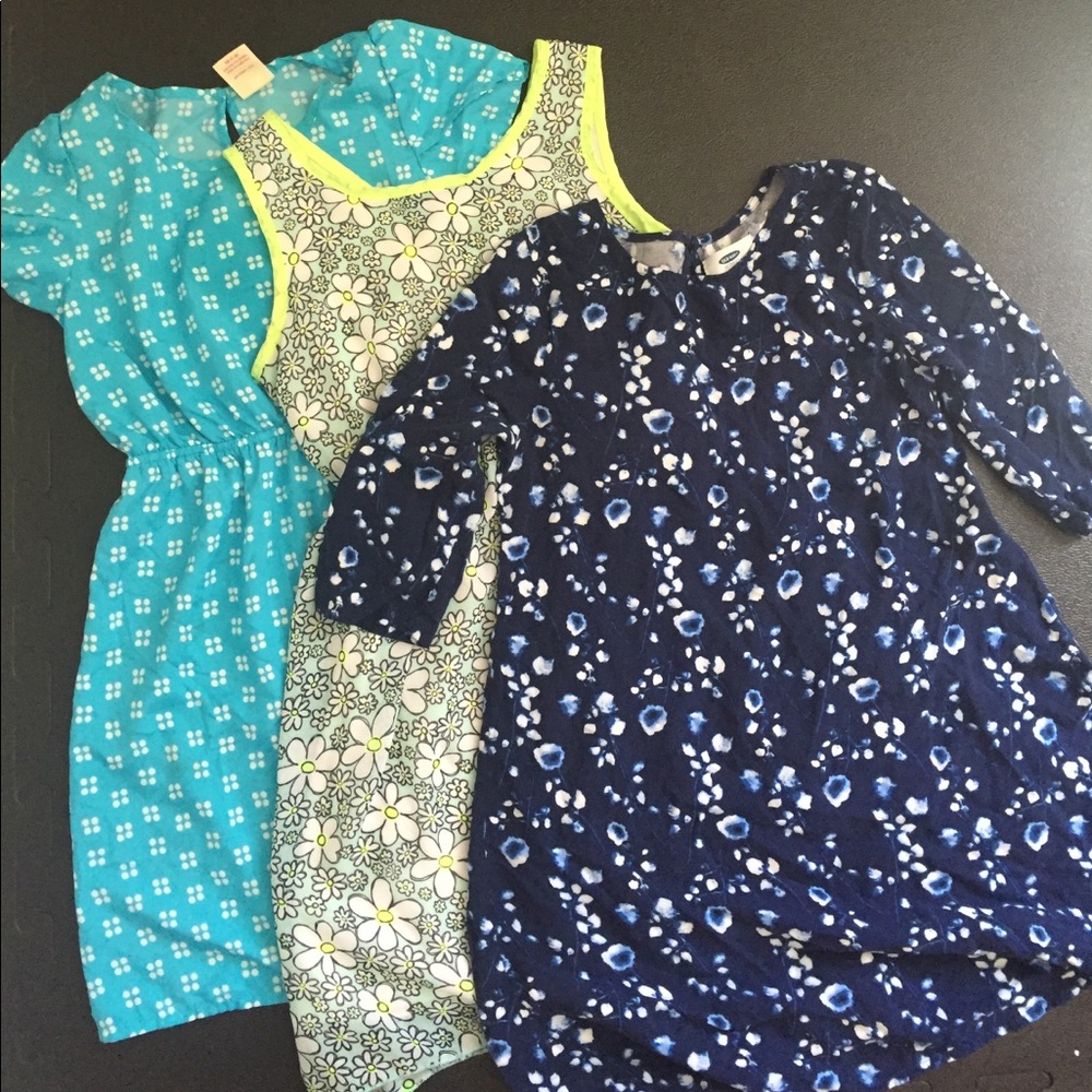 4 Summer dresses EUC SIZE 8 Girls
