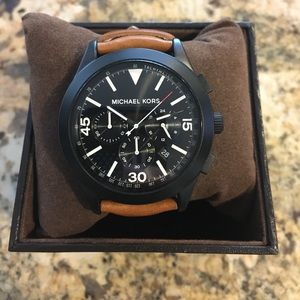 Michael Kors Leather watch