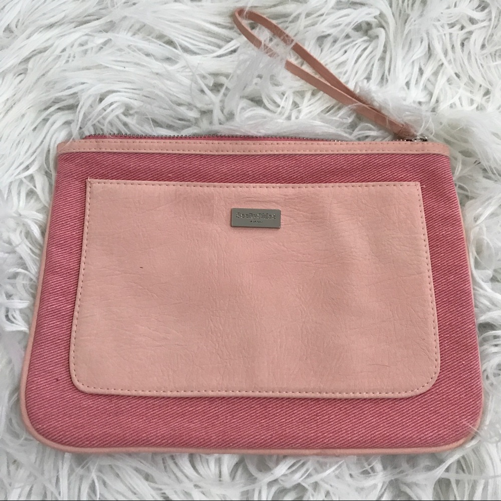 See By Chloé Clutch/Cosmetic Bag