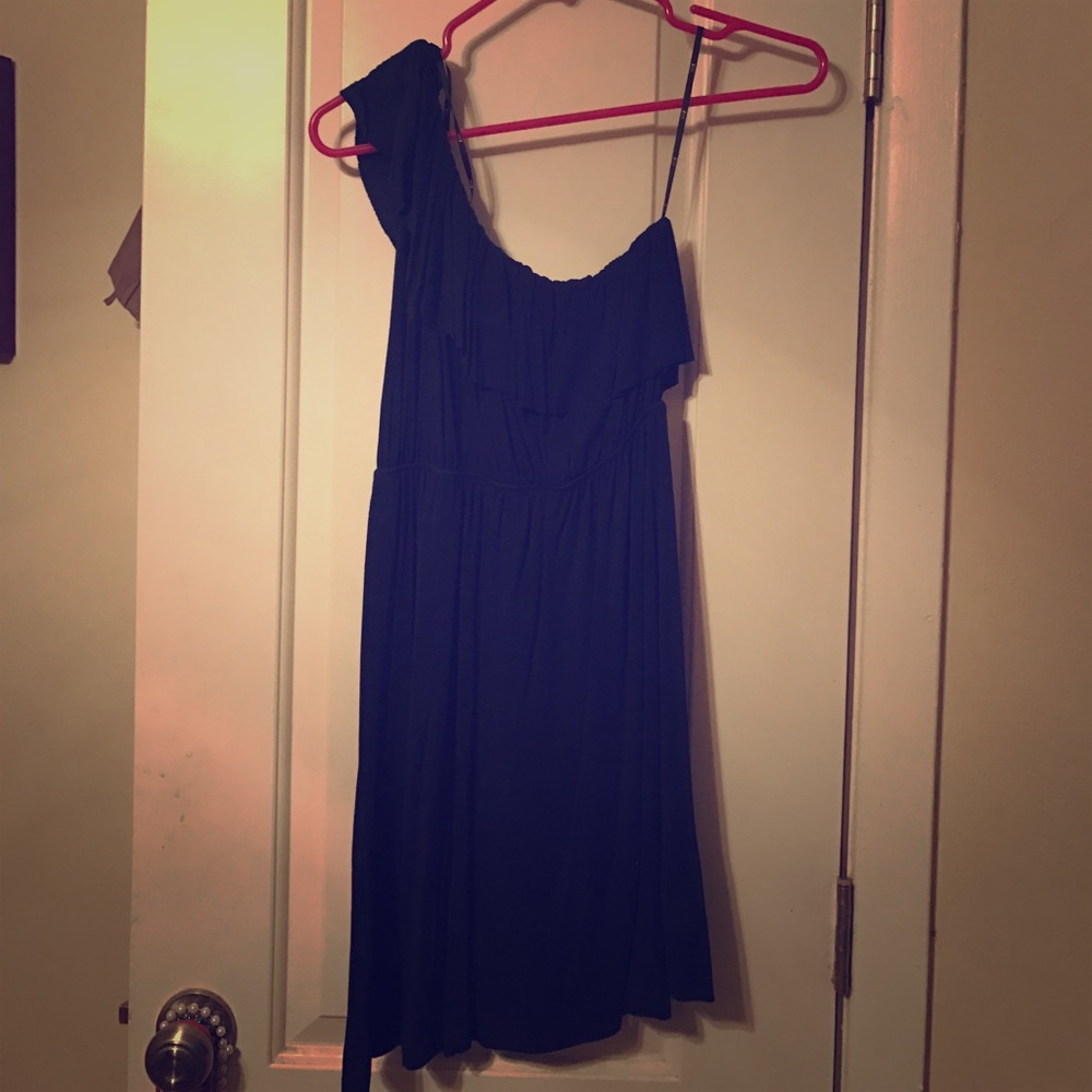 Navy blue one shoulder dress