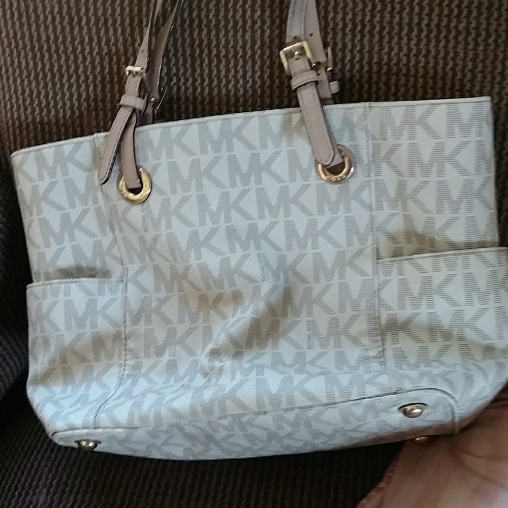 Authentic Michael kors purse