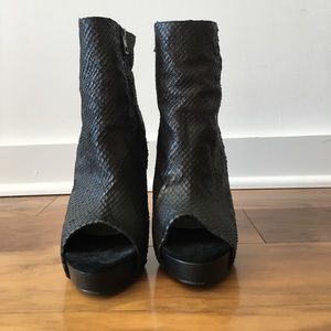 Snake Skin Peep Toe Booties