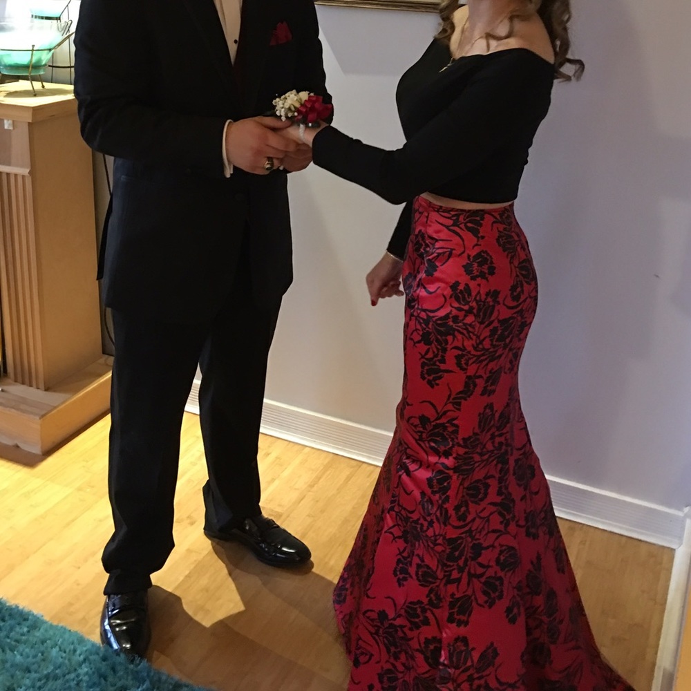 Red prom dress - sherri hill lookalike