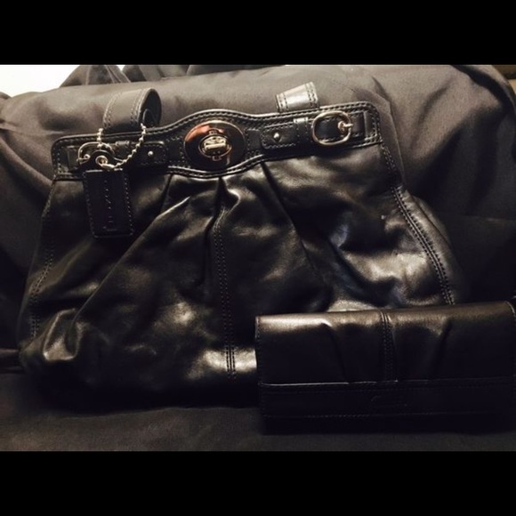 Coach leather purse and matching wallet