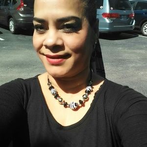 Meet your Posher, Mirtala