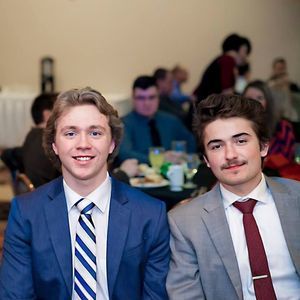 Meet your Posher, Michael