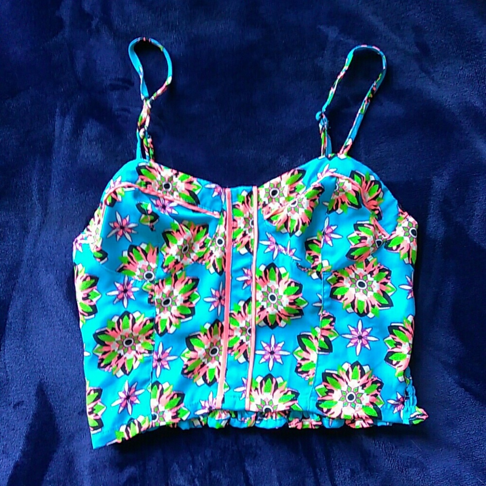 Summer crop top