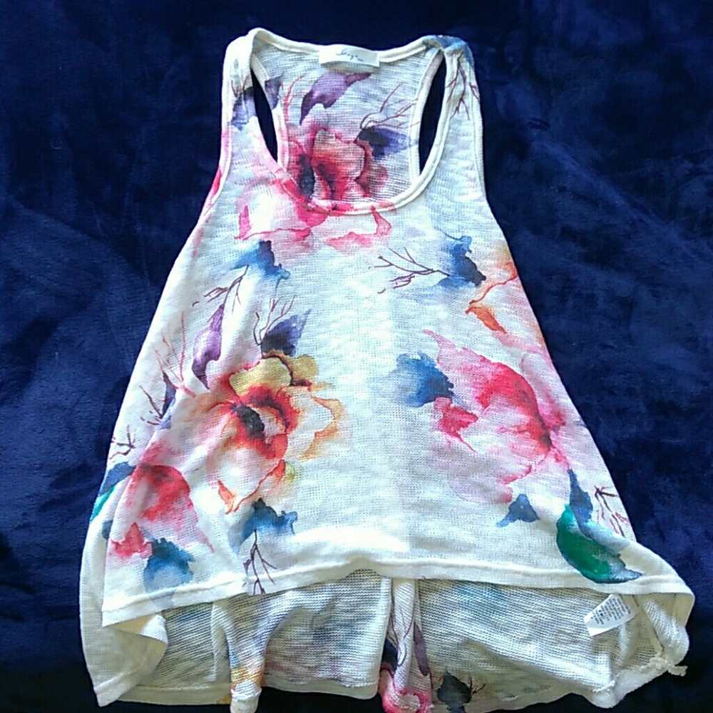 Knitted tank