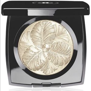 Chanel sold out holiday 2014 highlighter