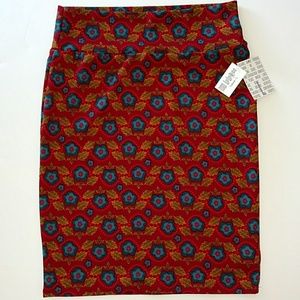 Large LuLaRoe Cassie!